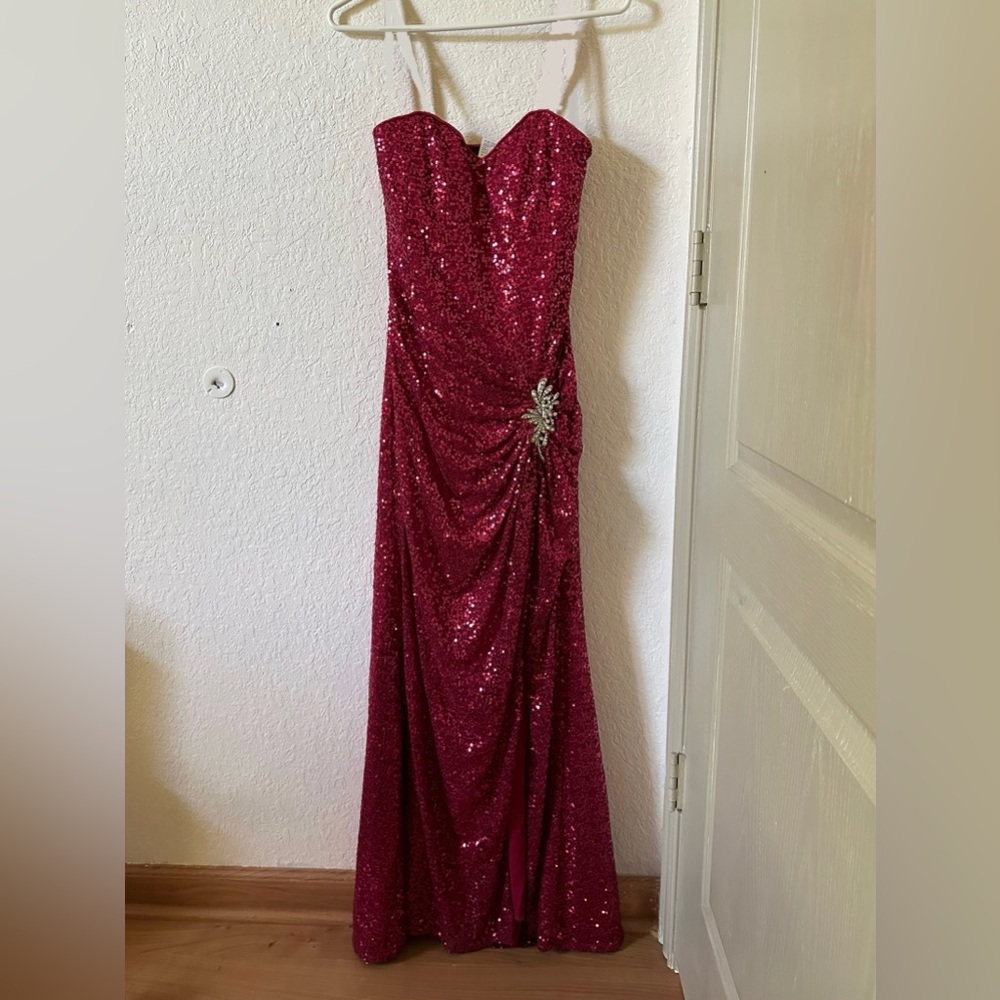 Strapless Magenta Prom Dress